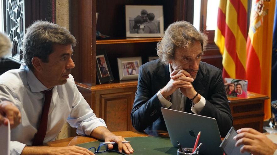 O confidente e colega de quarto de Mason perante o juiz é encarregado de esclarecer as lacunas nas palavras do presidente.