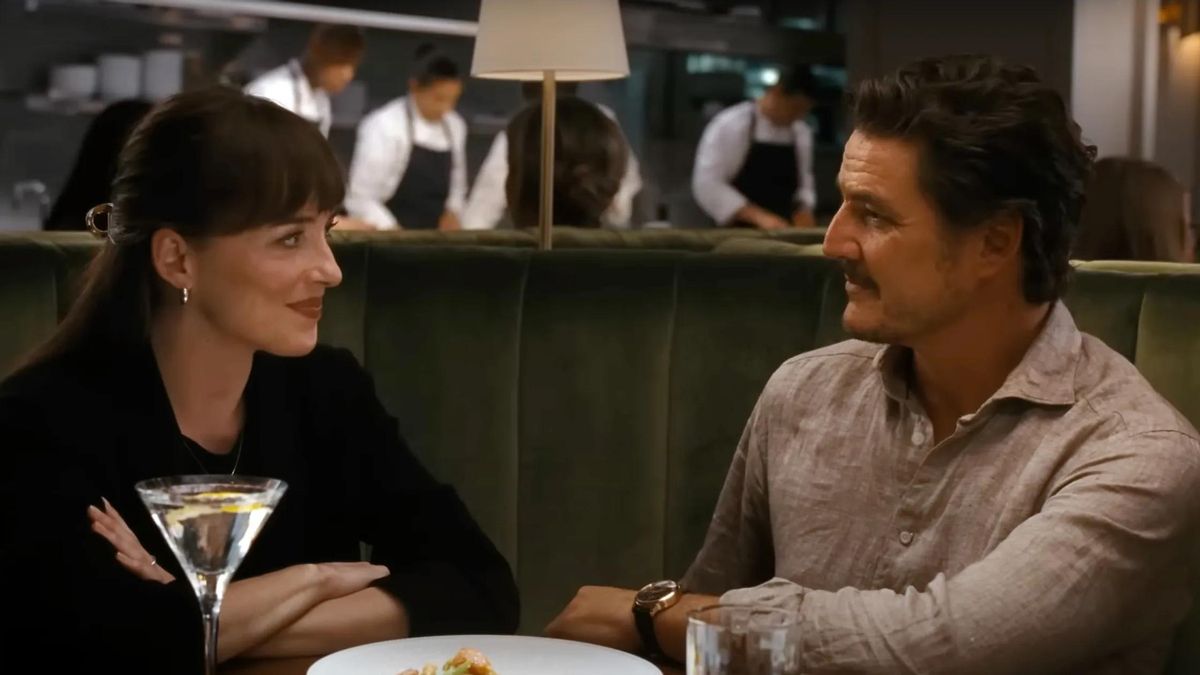 "La presión por encontrar a una persona que encaje lo más pronto posible, el miedo a quedarse sin esa pareja que desean y las prisas por conseguirlo a tiempo según los estándares sociales empujan a este tipo de dinámicas".