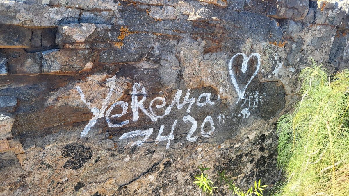 Actos vandálicos en un yacimiento guanche de Arona catalogado BIC y Zona Arqueológica desde hace 18 años