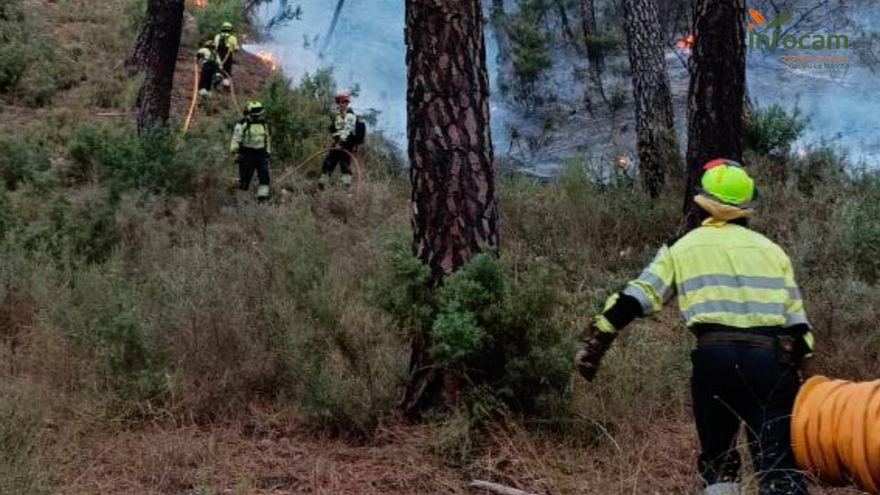 Controlado el incendio de Riópar, que desciende al nivel más bajo de peligrosidad