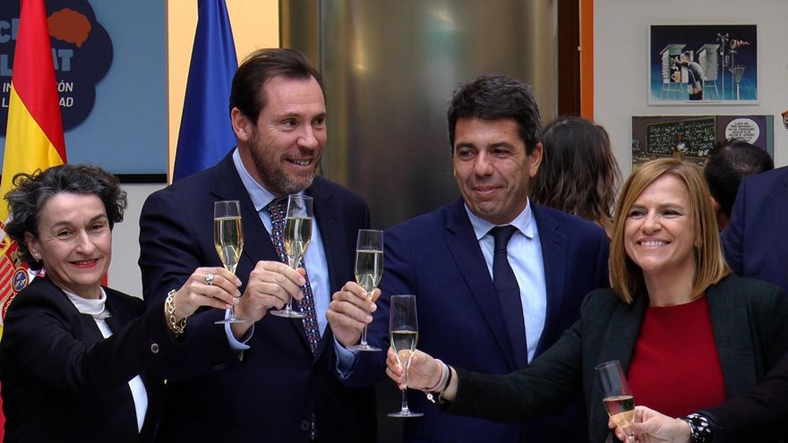 Los seis informes oficiales que cuestionan la declaración ambiental, de 2007, de la futura ampliación del Puerto de Valencia