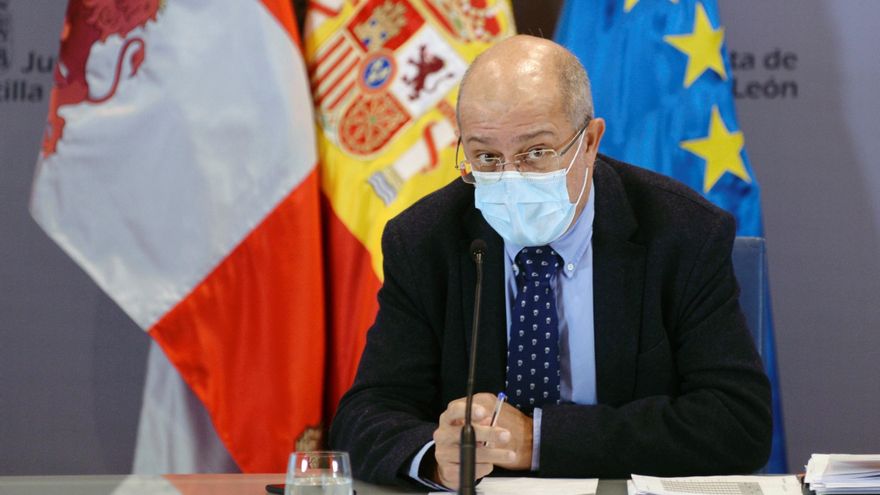 El vicepresidente y portavoz de la Junta de Castilla y León, Francisco Igea, durante la rueda de prensa. EFE/ Nacho Gallego