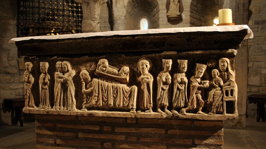 Sepulcro de san Ramón de Roda, una de las piezas estrella de la catedral de San Vicente (Roda de Isábena, Huesca)