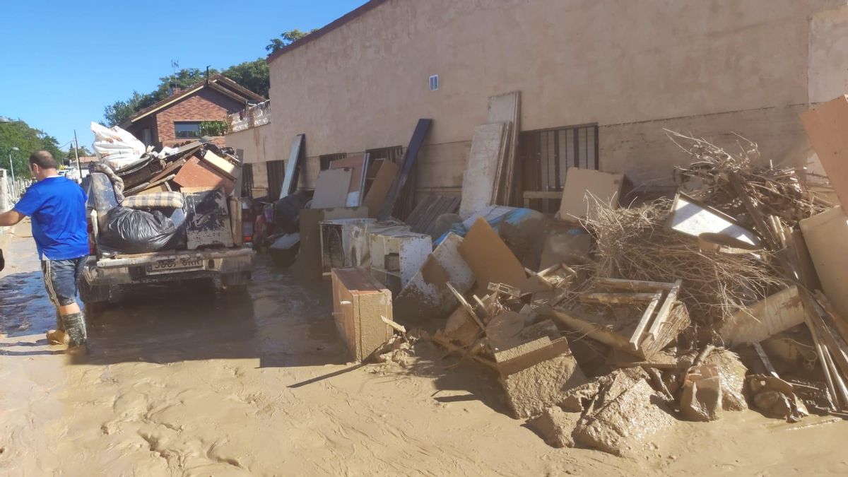 Objetos arrastrados por el agua en Santa Fe