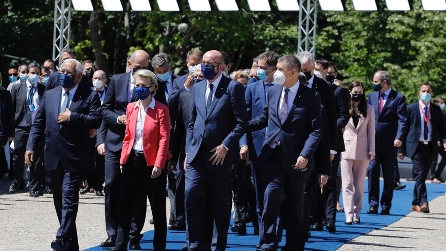 Los líderes de la UE meten presión a Biden y Johnson para que exporten vacunas y dicen que liberalizar patentes "no es una solución mágica"