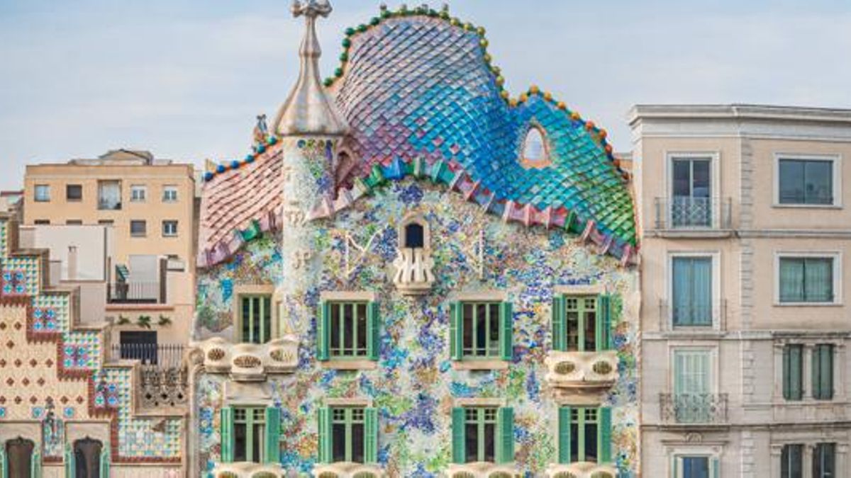 El festival utiliza espacios, como la Casa Batlló, para redescubrir la ciudad bajo una luz musical diferente
