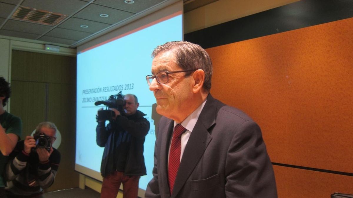 Mario Fernández desconoce denuncia alguna de Kutxabank contra su persona y se reserva emprender acciones legales
