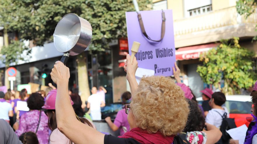Colectivos feministas de Tenerife llaman a manifestarse este 25N desde el balcón en contra de las violencias machistas