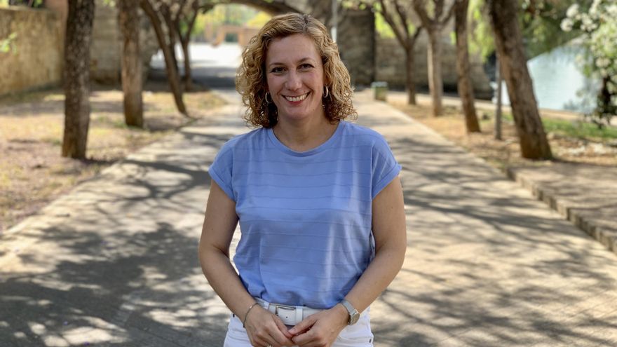 Susana Hornillo (Podemos): "Sanz se está esforzando para que los promotores inmobiliarios hagan negocio con Sevilla"