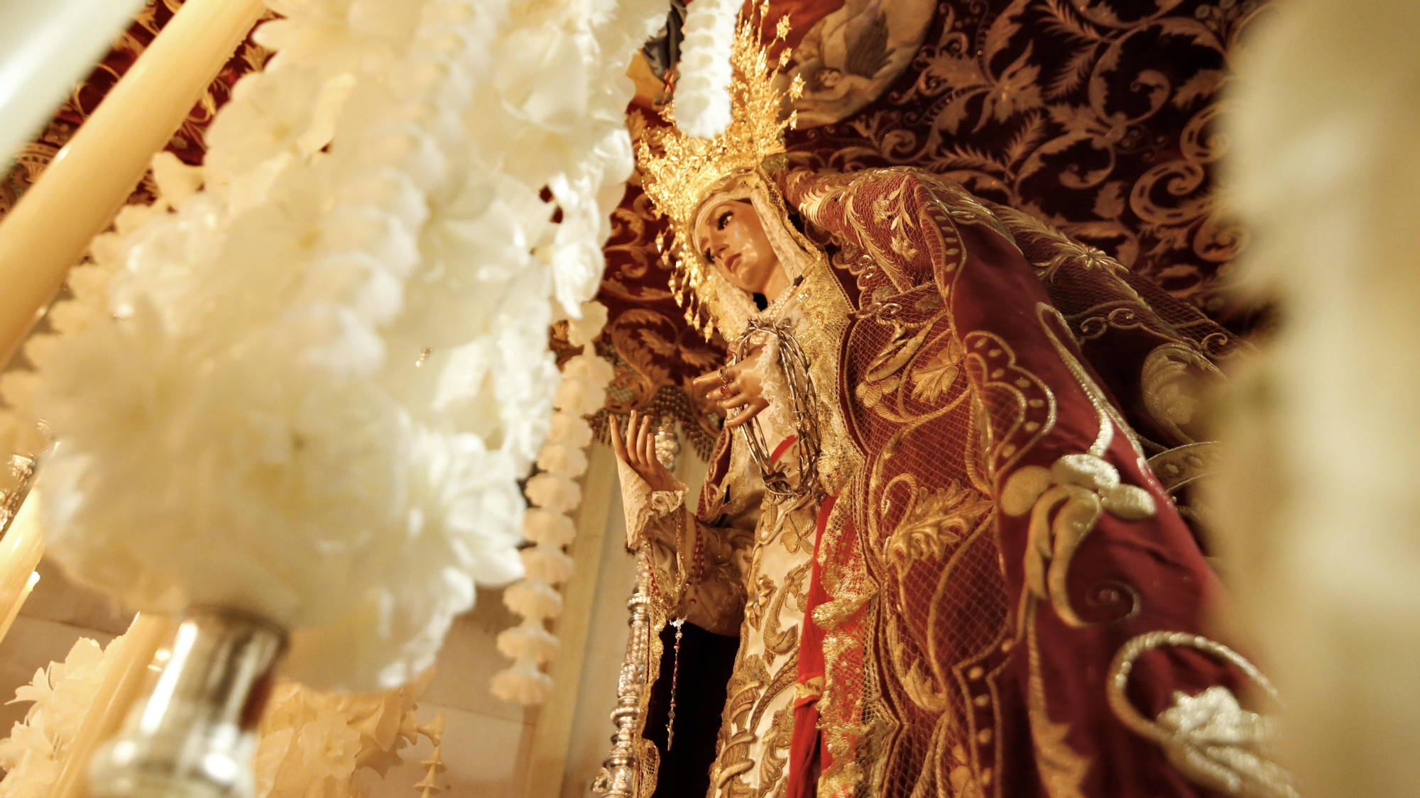 La procesión de la Hermandad de la Buena Muerte, en imágenes