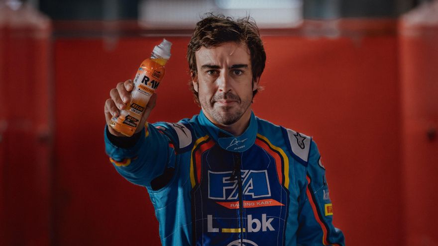 Fernando Alonso, embajador y accionista de Raw Sport Drink