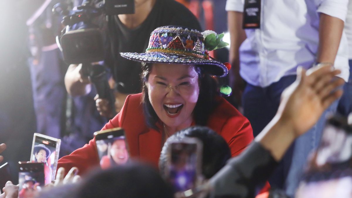 Keiko Fujimori ya se siente presidenta de Perú.