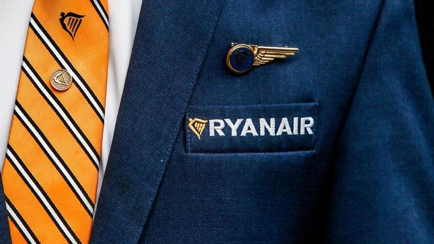 Asociación europea de pilotos pide a Ryanair parar el cierre de varias bases