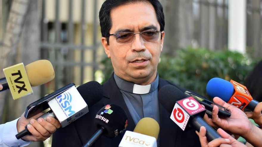 La Iglesia centroamérica al "unísono" con el papa trabaja en favor de los migrantes