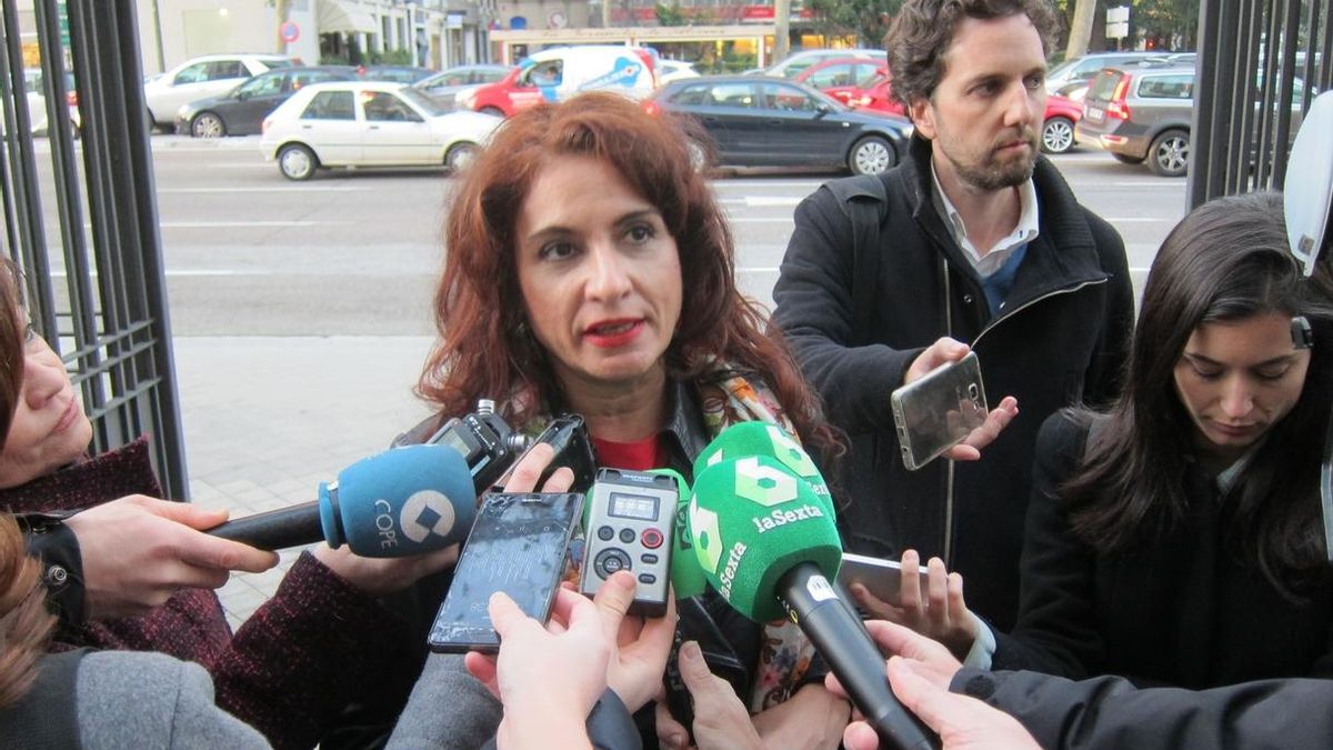Junta de Andalucía mantendrá 35 horas presenciales y computará tareas en ámbito doméstico para llegar a 37,5 horas