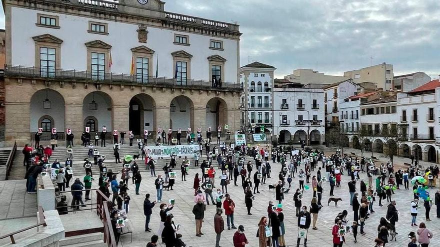 La Junta da seis meses a la minera de Cáceres para que aporte más información del proyecto