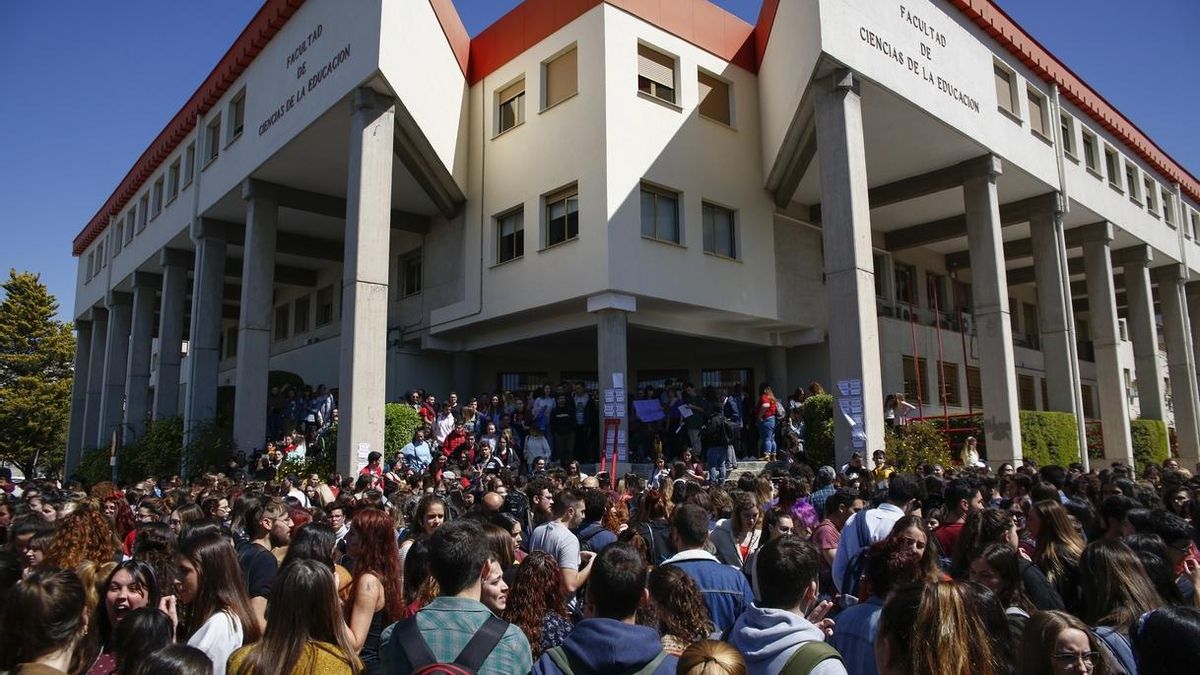 La Universidad denuncia ante Fiscalía los supuestos casos de acoso sexual de un profesor a alumnas