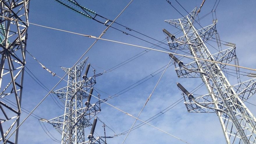 Junts agrees with the PP on an amendment to once again suspend the tax on electricity generation