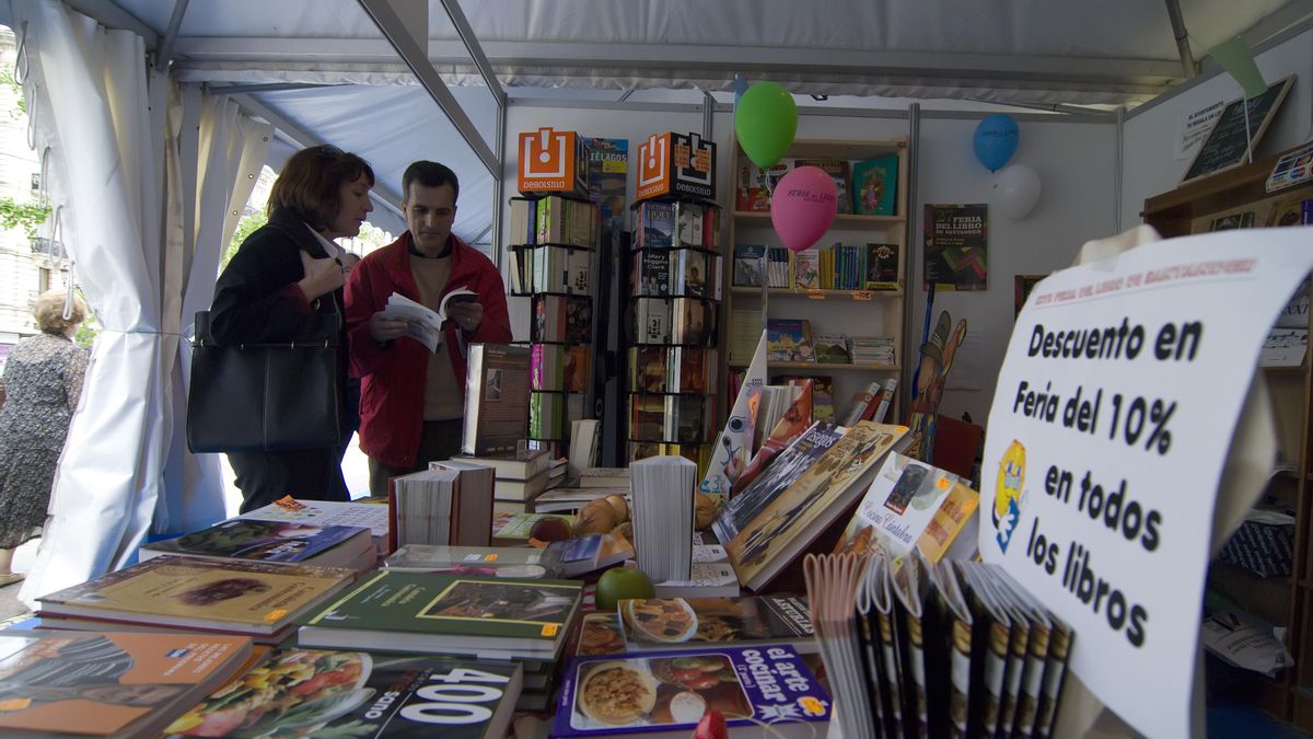 La Feria del Libro de Santander se celebrará en la Plaza Porticada. | JOAQUÍN GÓMEZ SASTRE
