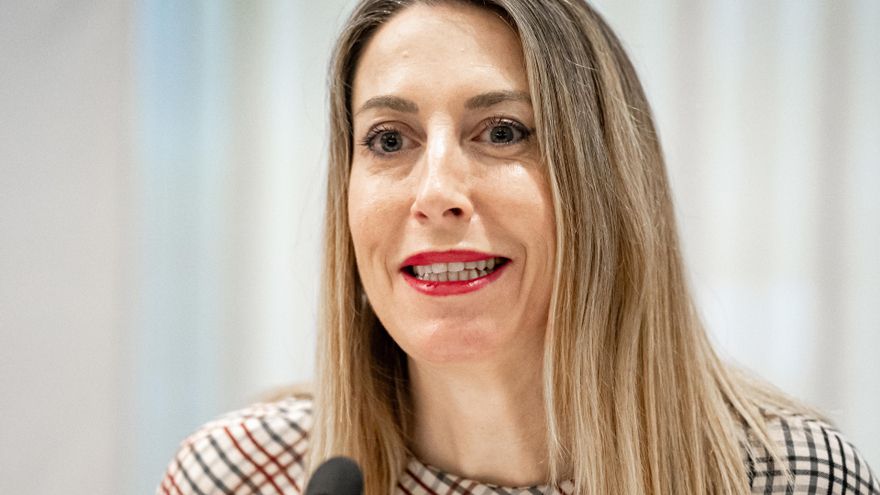 María Guardiola, presidenta de Extremadura, sale de la UCI tras sufrir una sepsis