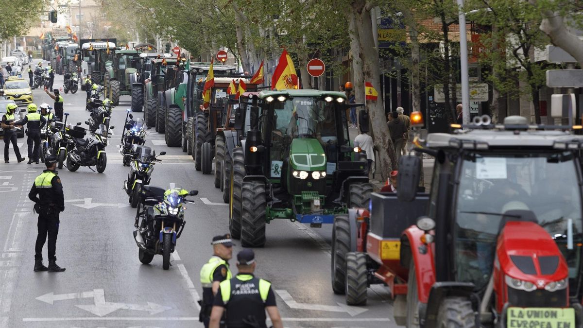 Cancelada la tractorada de Sevilla en protesta por Mercosur ante el embate del temporal