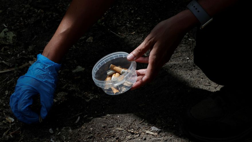 Bastoncillos y colillas, amenaza de "inquilinos" permanentes en las playas