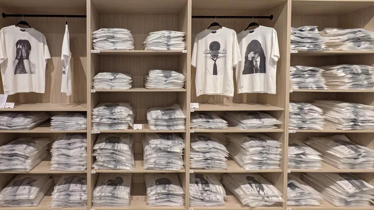 Camisetas exclusivas de la gira de BTS.