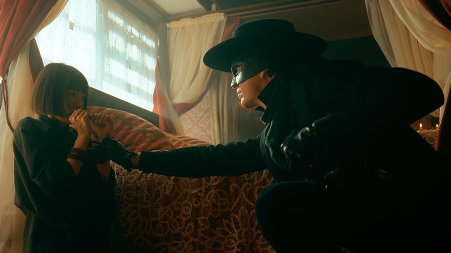 'Zorro' (12.8%) también lidera en su estreno y TVE encuentra en la noche dominical un filón para lanzar sus series