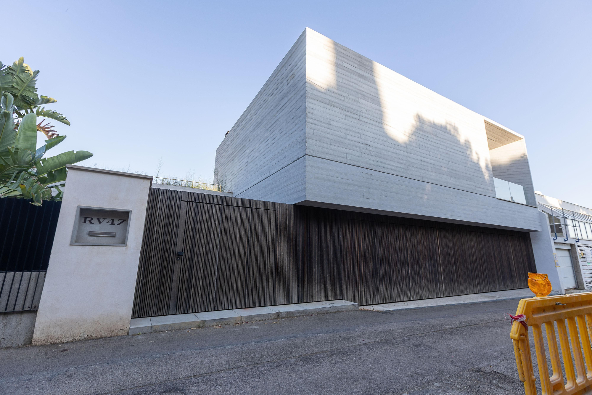 Edifici que actualment ocupa el lloc de l'antic refugi de Falla