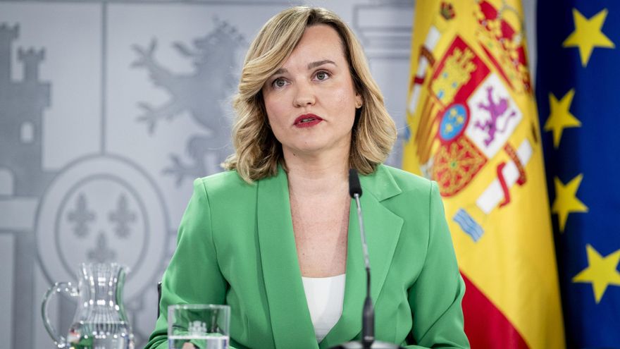 La ministra de Educación, FP y Deportes y portavoz del Gobierno, Pilar Alegría, durante una rueda de prensa tras la reunión del Consejo de Ministros, a 20 de mayo de 2025, en Madrid (España).