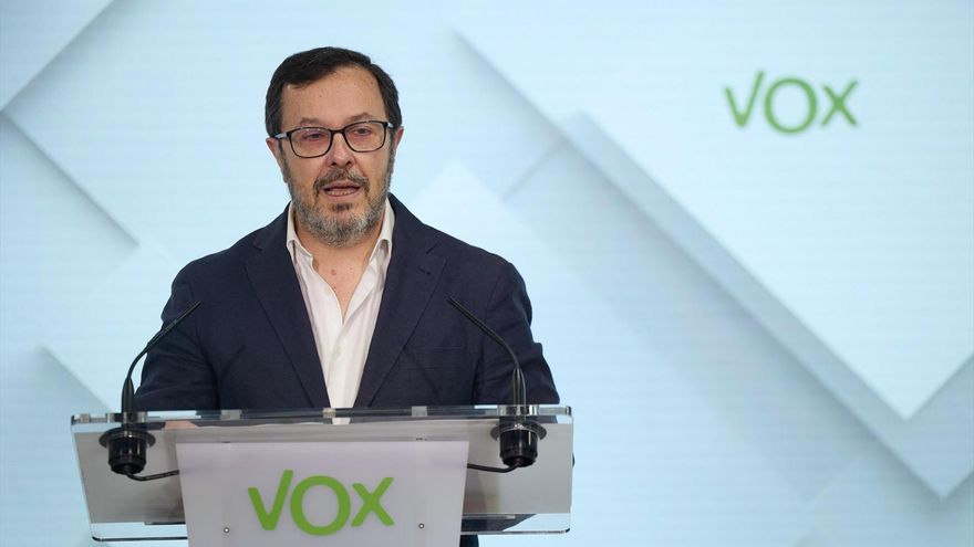 EuropaPress 6514512 portavoz vox jose antonio fuster rueda prensa sede vox 12 febrero 2025