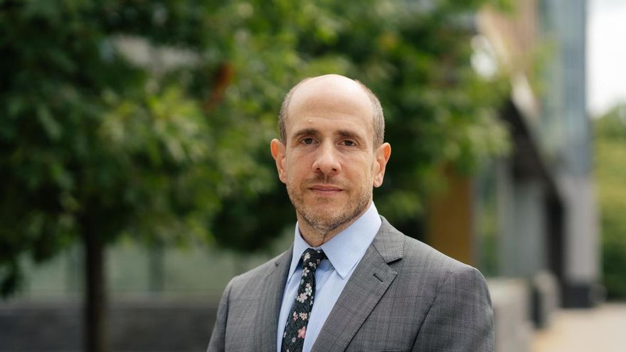 Jeff Sharlet, escritor: "Donald Trump ha conseguido instalar una erotización de la violencia"