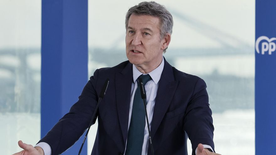 El líder del PP, Alberto Núñez Feijóo, interviene en un acto en Barcelona.