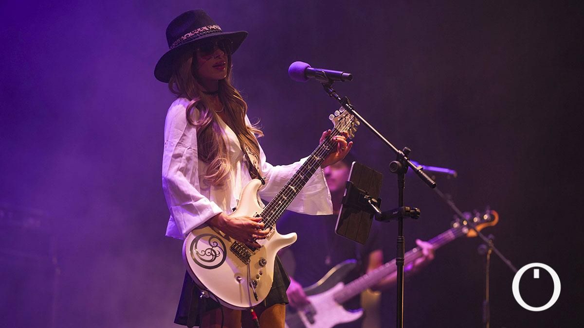 El concierto de Orianthi en el Festival de la Guitarra, en imágenes