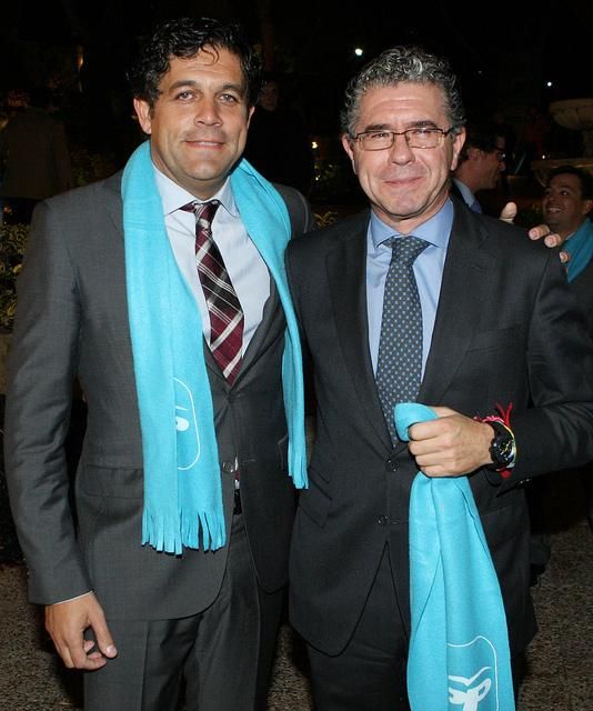 Francisco Granados y el alcalde de Collado Villalba, Agustín Juárez. / flickr de Francisco Granados