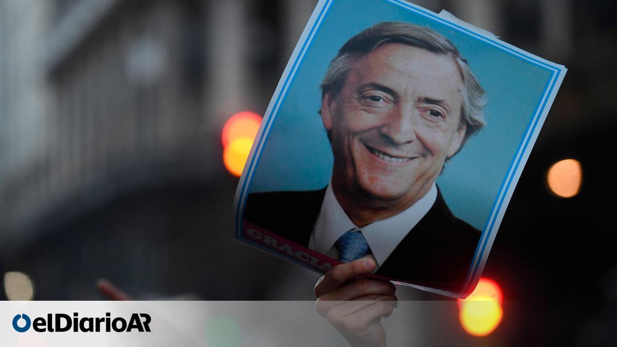 Actos y homenajes a 12 años de la muerte de Néstor Kirchner ...