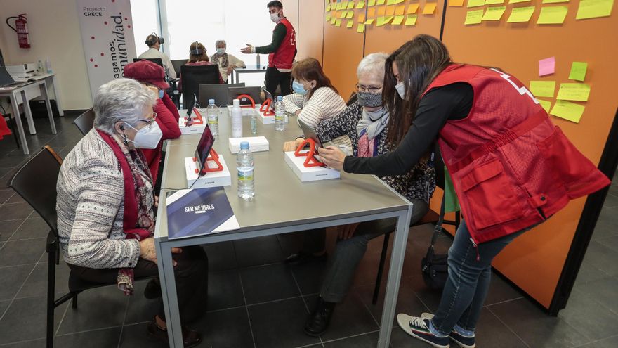 Proyecto de Cruz Roja en el Centro de Referencia Estatal de Atención a Personas en Situación de Dependencia de León.