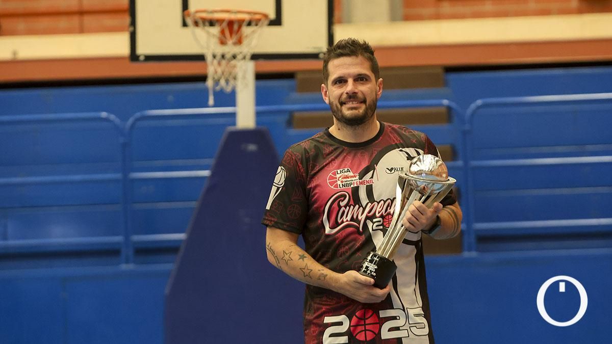 José Antonio Santaella, campeón de liga en México 