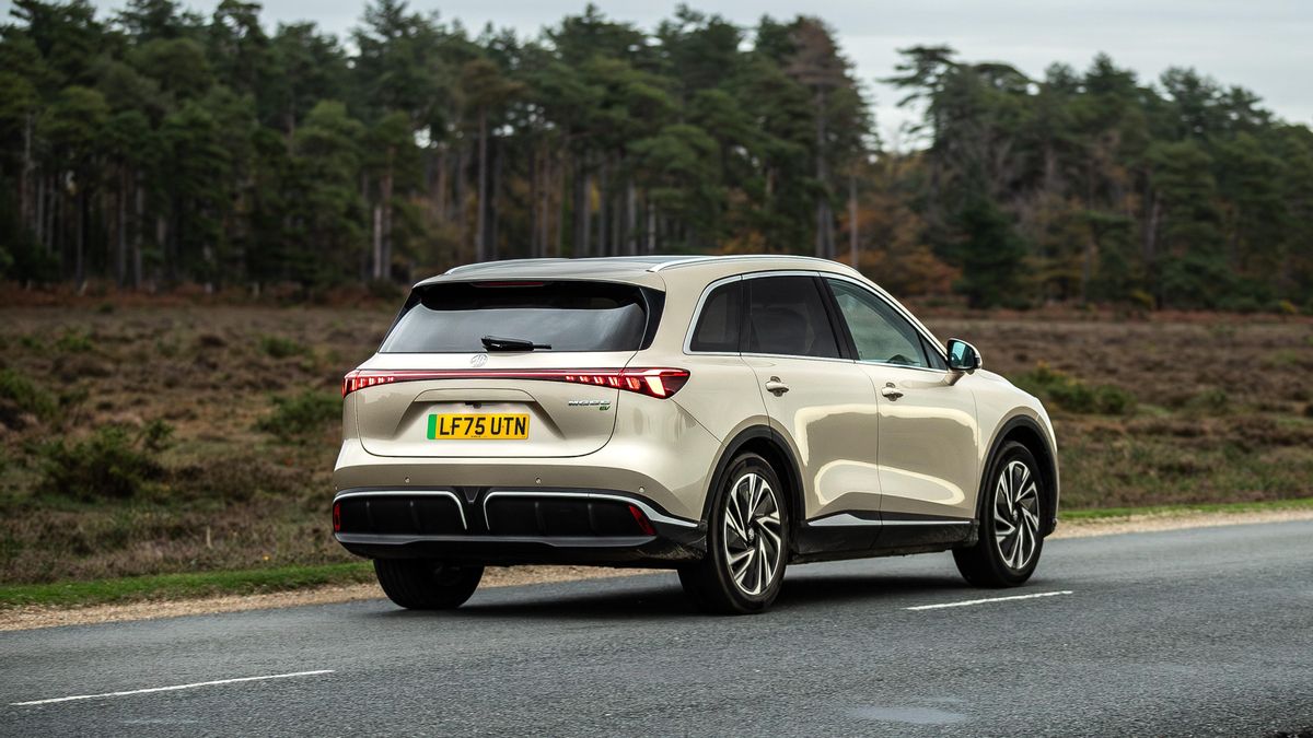 El nuevo modelo de MG es un estilizado SUV de más de 4,7 metros de longitud.