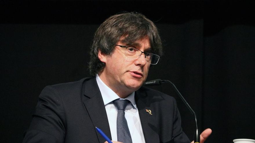 Puigdemont ve con "perplejidad" la negativa de Canadá a poder viajar al país