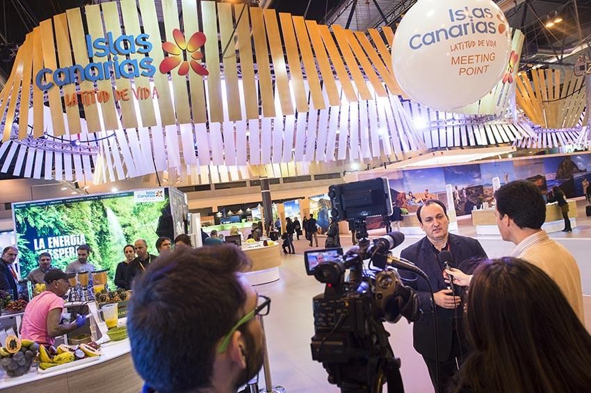 El viceconsejero de Turismo del Gobierno de Canarias, Ricardo Fernández de la Puente, en Fitur. (Foto: Nacho González).