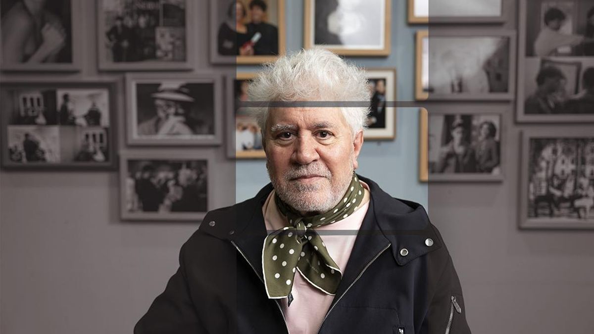 El director de cine Pedro Almodóvar, que estrena esta semana 'Amarga Navidad'