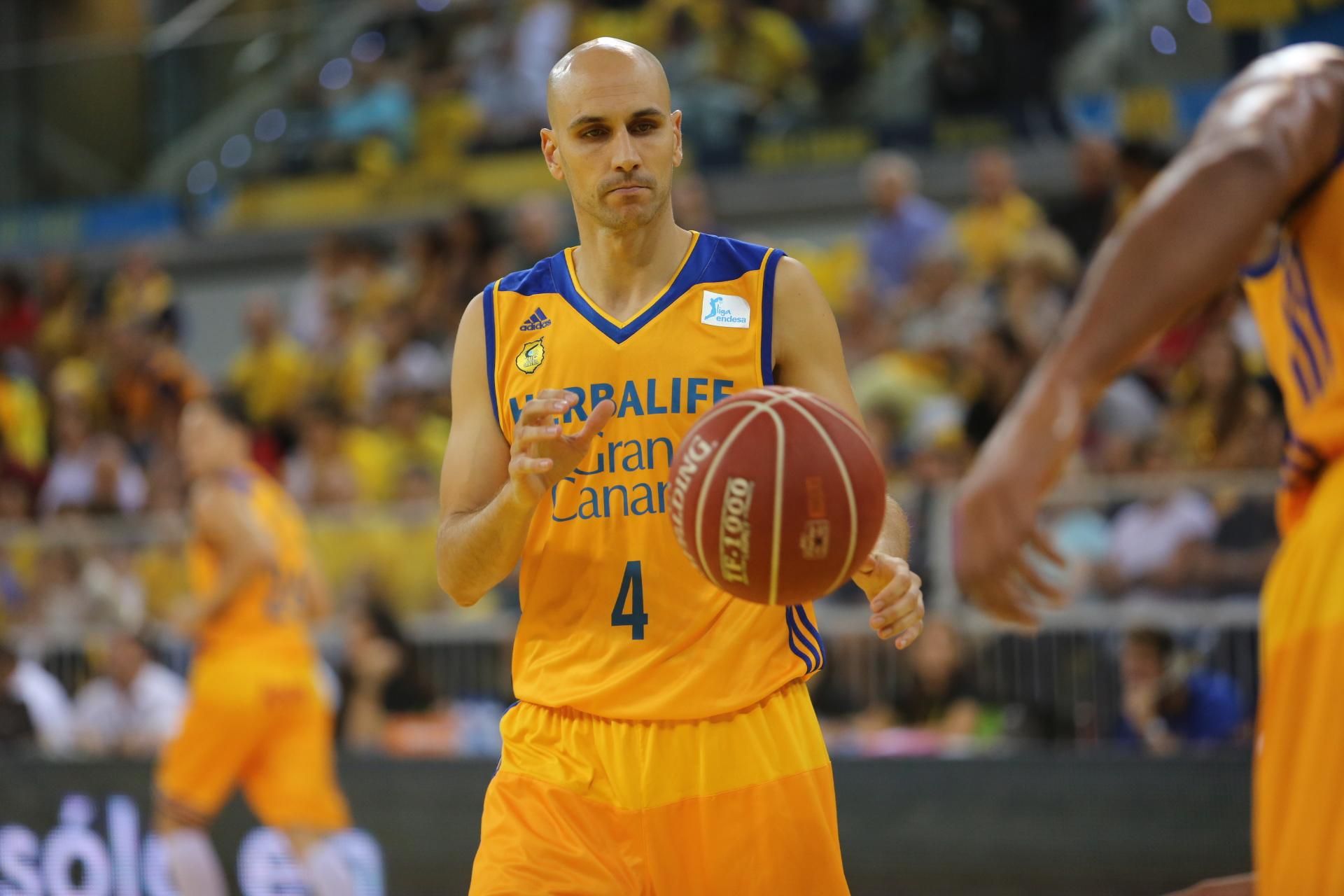 Imágenes del encuentro entre Herbalife Gran Canaria - Iberostar Tenerife. Alejandro Ramos.