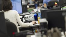 ¿Es posible salir del trabajo antes de las seis?
