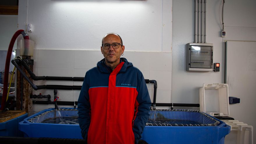 El difícil equilibrio entre los pescadores y el mar: “¿Quién puede mantener a la familia trabajando siete meses al año?”