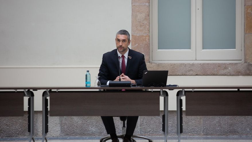 El conseller de Acción Exterior de la Generalitat, Bernat Solé, durante una reunión de la mesa de partidos catalanes sobre las elecciones, en Barcelona, Catalunya (España), a 4 de diciembre de 2020.