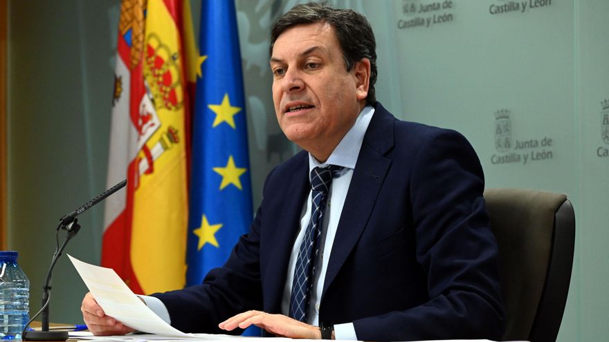 Castilla y León estudia un recurso contra la obligación del uso de mascarilla por posible vulneración de competencias