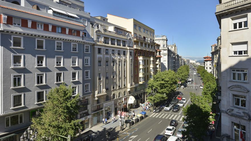 Archivo - Calle Calvo Sotelo.