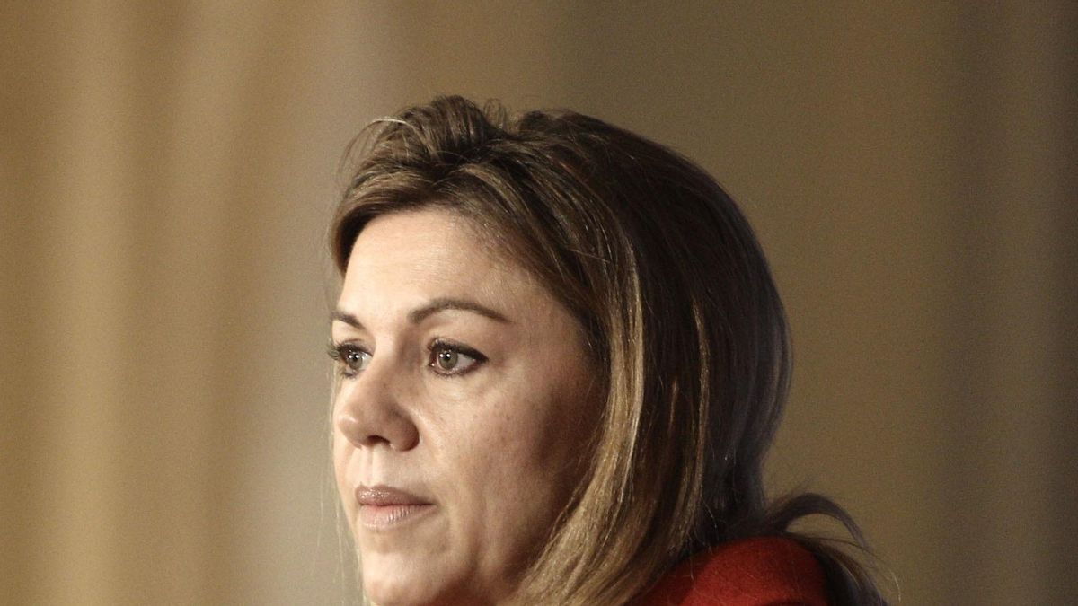 Cospedal niega "desencuentro" con Rajoy por el líder del PP-A y dice que no tiene tiempo para "intrigas"