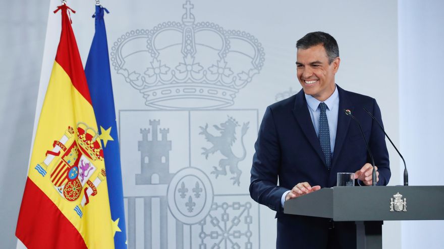 El presidente del Gobierno, Pedro Sánchez, durante su comparecencia ante los medios tras la reunión del Consejo de Ministros de este martes. EFE/Zipi